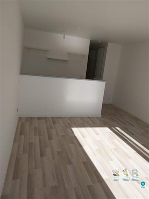 t1 à la location -   89000  AUXERRE, surface 33 m2 location t1 - UBI445001879